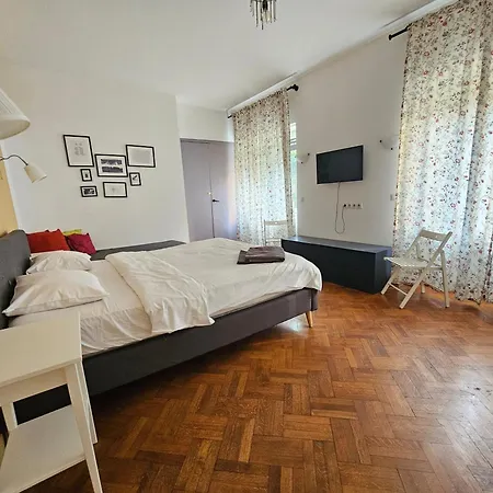 Nicolae Tonitza Street 4Bedroom Bucharest Exterior photo